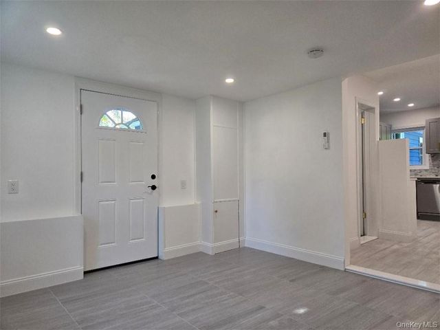 3074 Lexington Avenue 2, Mohegan Lake, NY 10547