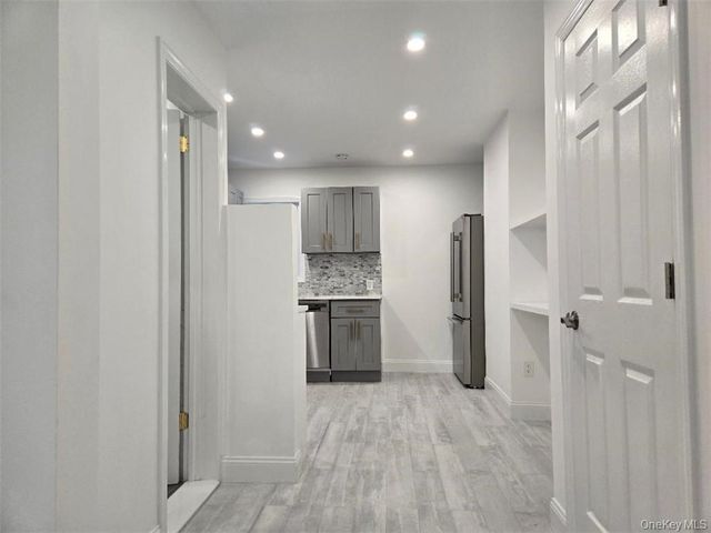 3074 Lexington Avenue 2, Mohegan Lake, NY 10547