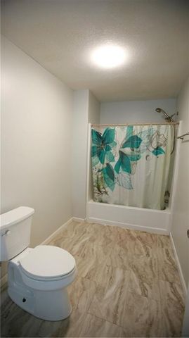 14298 Leavenworth Road, Basehor, KS 66007