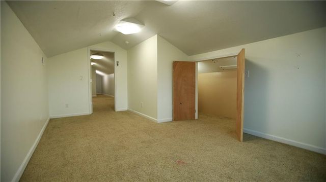 14298 Leavenworth Road, Basehor, KS 66007