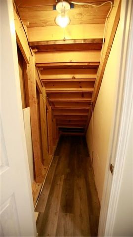 14298 Leavenworth Road, Basehor, KS 66007