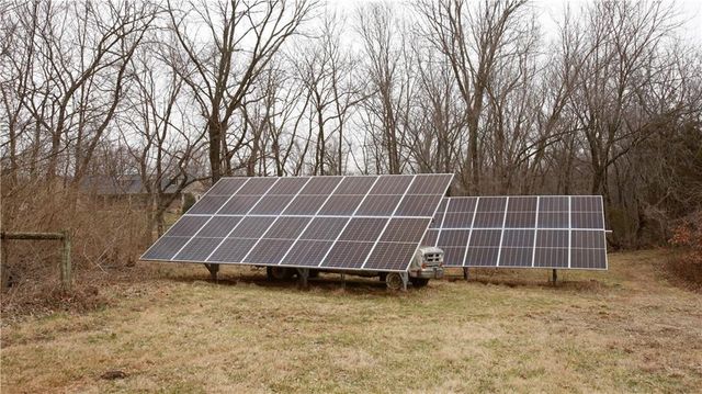 14298 Leavenworth Road, Basehor, KS 66007