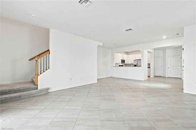 14236 Pine Lodge LN, Fort Myers, FL 33913
