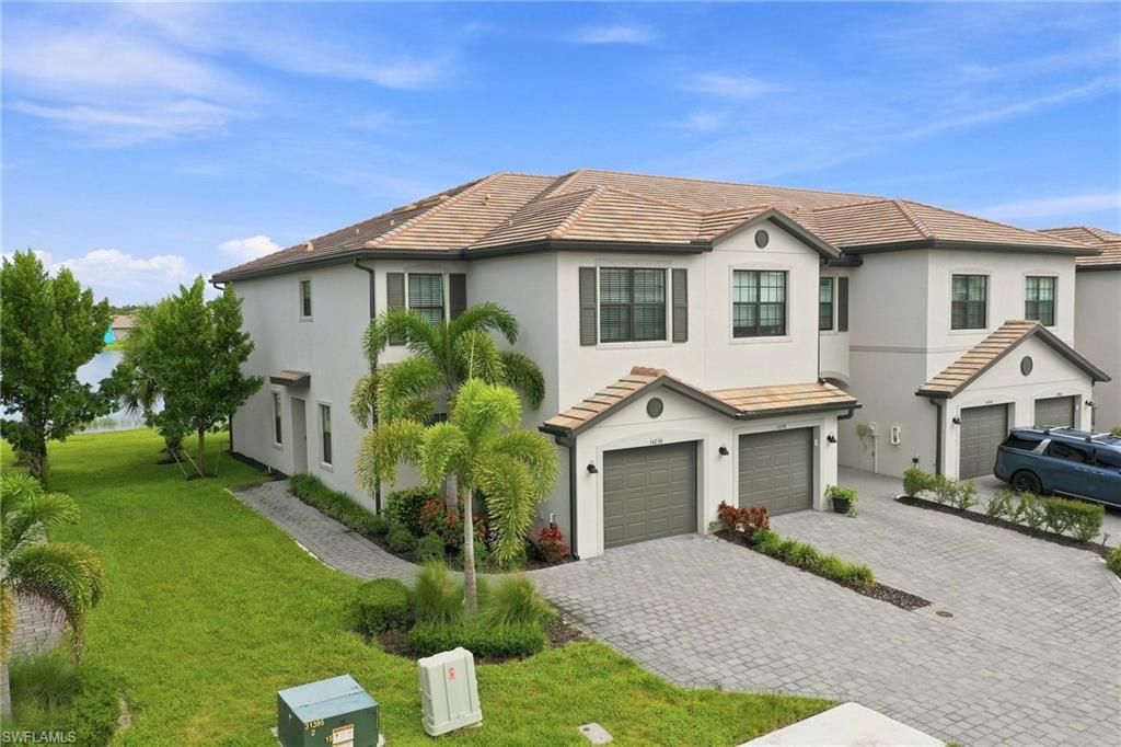 14236 Pine Lodge LN, Fort Myers, FL 33913