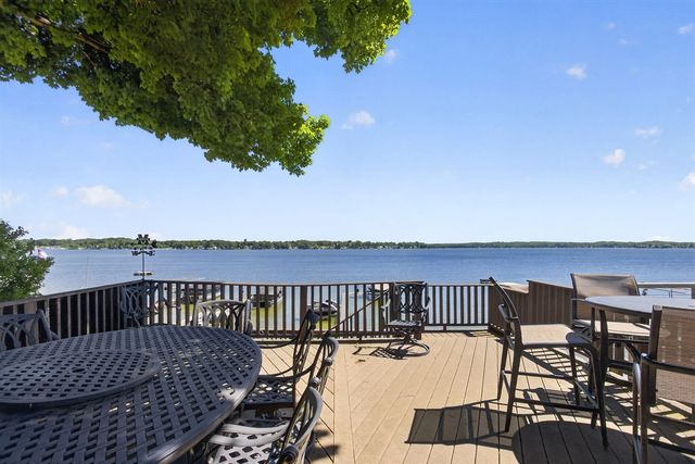 290 Park Street, Manitou Beach, MI 49253