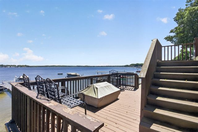 290 Park Street, Manitou Beach, MI 49253