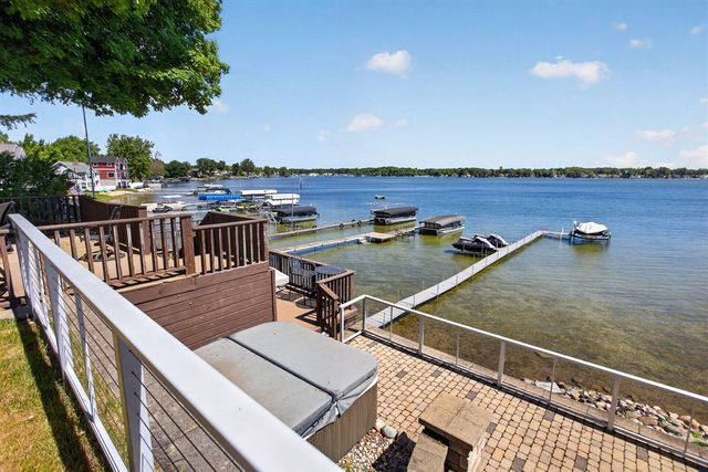 290 Park Street, Manitou Beach, MI 49253