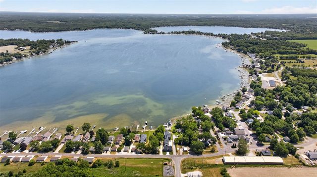 290 Park Street, Manitou Beach, MI 49253