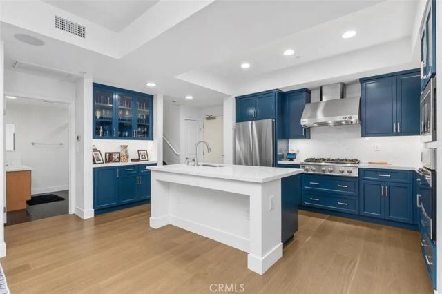 150 The Promenade North 202, Long Beach, CA 90802