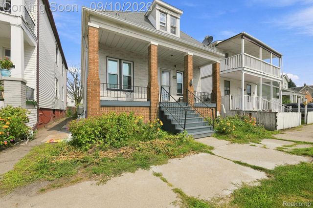 2405 Neibel Street, Hamtramck, MI 48212
