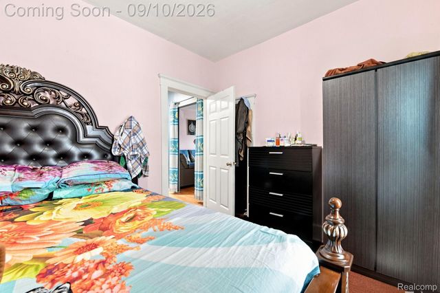 2405 Neibel Street, Hamtramck, MI 48212