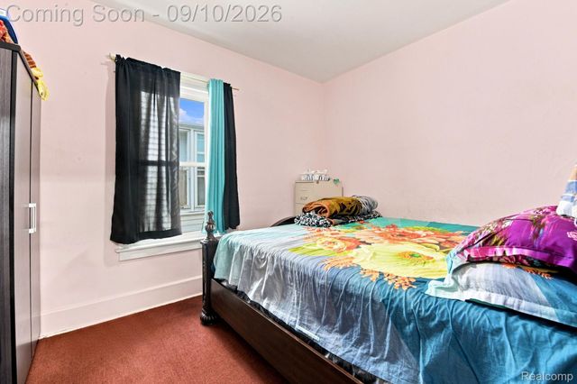 2405 Neibel Street, Hamtramck, MI 48212