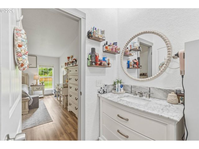 155 RIVENDELL Ln, Kelso, WA 98626
