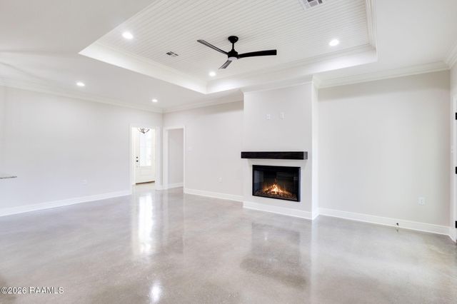 1711 E B North Street, Rayne, LA 70578