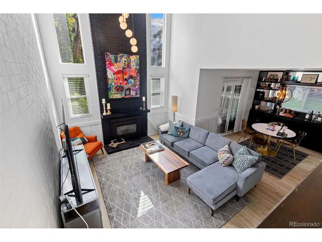 11184 E Linvale Dr, Aurora, CO 80014