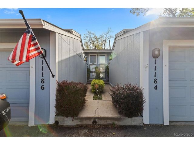 11184 E Linvale Dr, Aurora, CO 80014