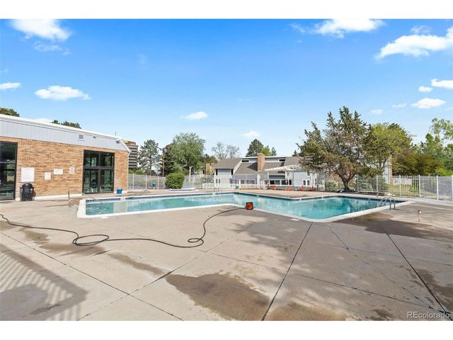 11184 E Linvale Dr, Aurora, CO 80014