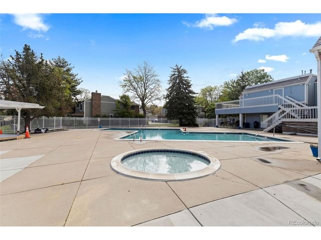 11184 E Linvale Dr, Aurora, CO 80014