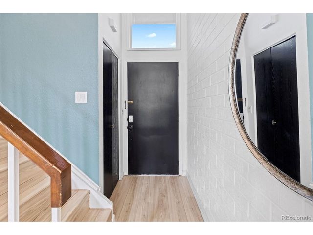 11184 E Linvale Dr, Aurora, CO 80014