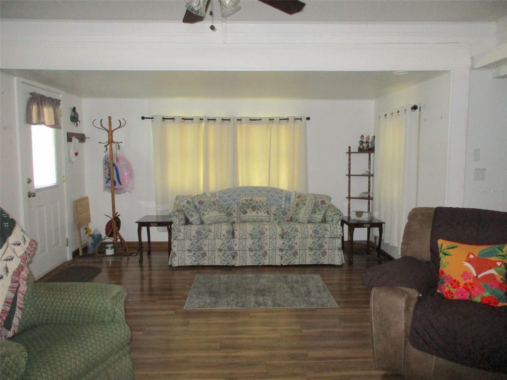 Image 11 of property listing at 38513 WILLOUGHBY DRIVE, Zephyrhills, FL 33540