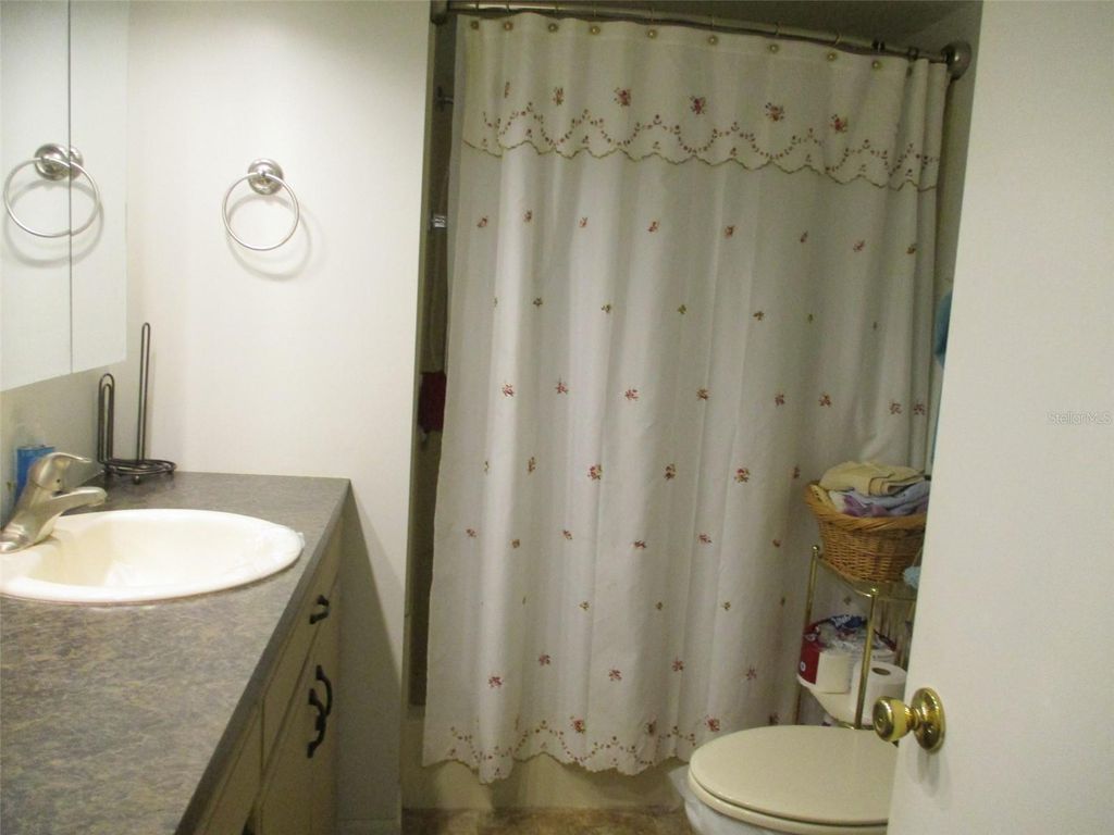 Image 15 of property listing at 38513 WILLOUGHBY DRIVE, Zephyrhills, FL 33540