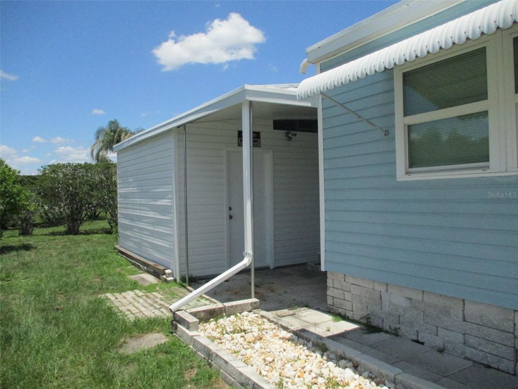 Image 21 of property listing at 38513 WILLOUGHBY DRIVE, Zephyrhills, FL 33540