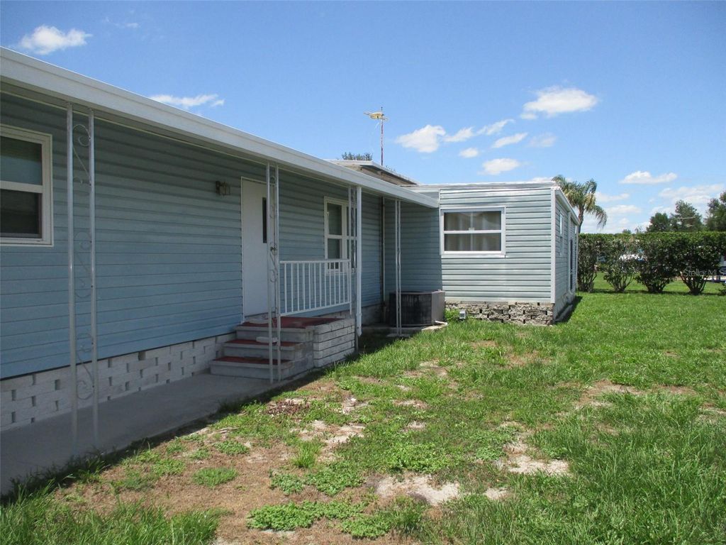 Image 24 of property listing at 38513 WILLOUGHBY DRIVE, Zephyrhills, FL 33540