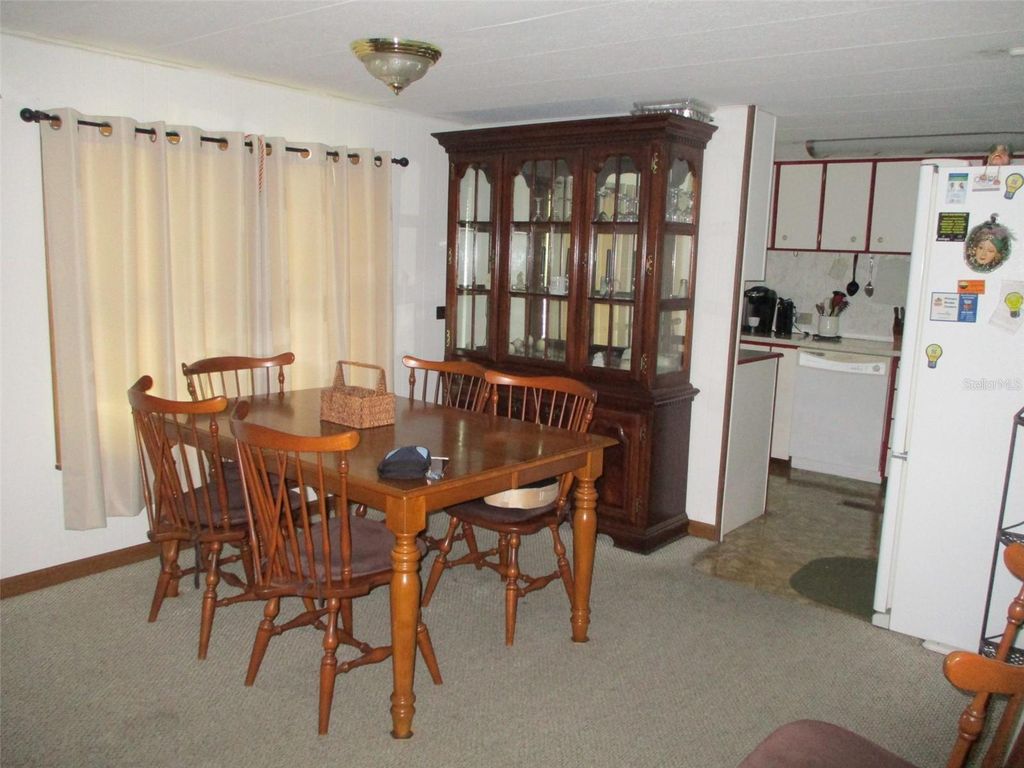 Image 8 of property listing at 38513 WILLOUGHBY DRIVE, Zephyrhills, FL 33540