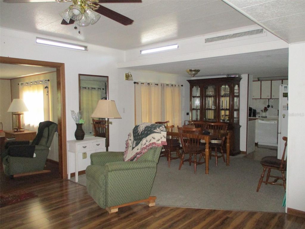 Image 9 of property listing at 38513 WILLOUGHBY DRIVE, Zephyrhills, FL 33540