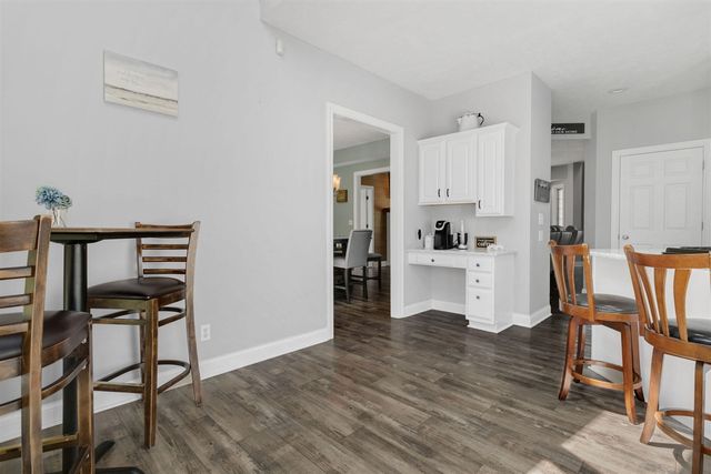 23099 S Shore Drive, Edwardsburg, MI 49112