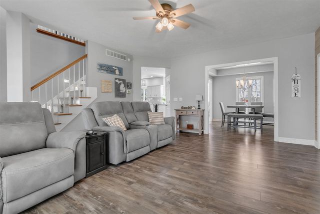 23099 S Shore Drive, Edwardsburg, MI 49112