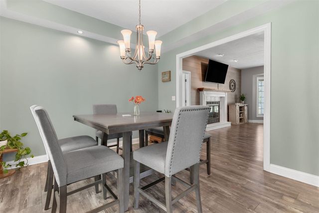 23099 S Shore Drive, Edwardsburg, MI 49112