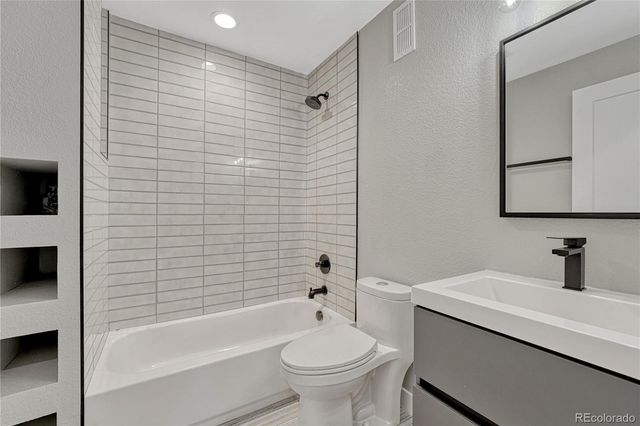4790 E Dartmouth Avenue, Denver, CO 80222
