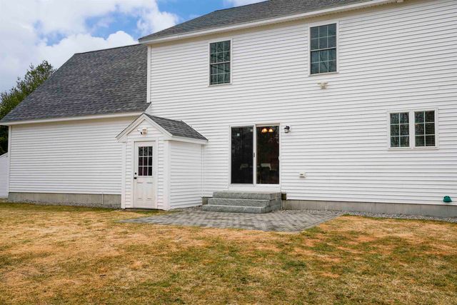 67 Copp Drive, Fremont, NH 03044