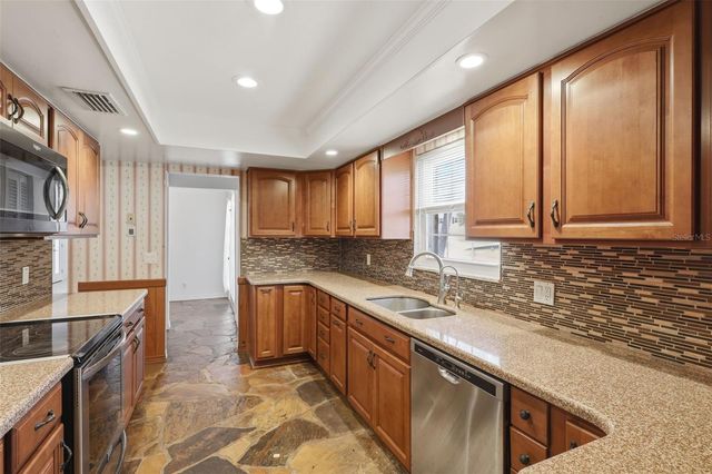 102 ANN RUSTIN DRIVE, Ormond Beach, FL 32176