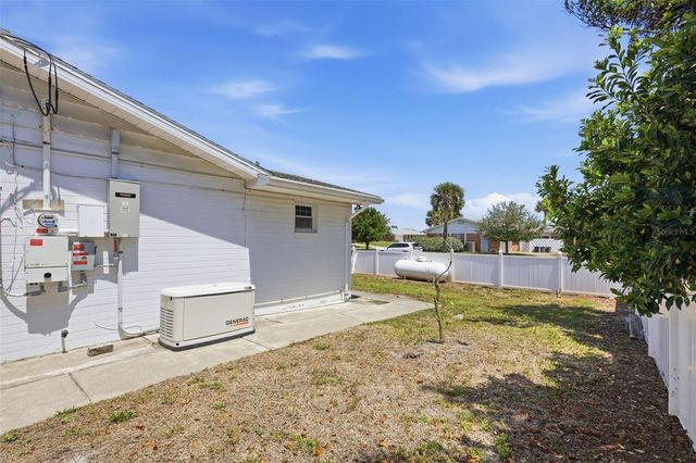 102 ANN RUSTIN DRIVE, Ormond Beach, FL 32176