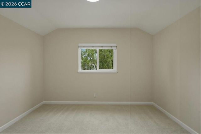 204 Miramonte Dr, Moraga, CA 94556