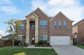 1104 Bentley Drive, Roanoke, TX 76262