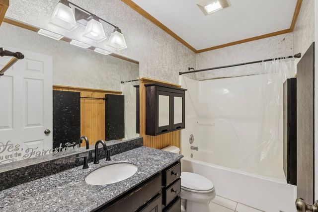 33584 N Almond Road, Grayslake, IL 60030