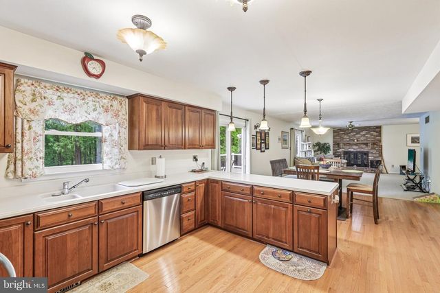 592 EASON DR, Severn, MD 21144