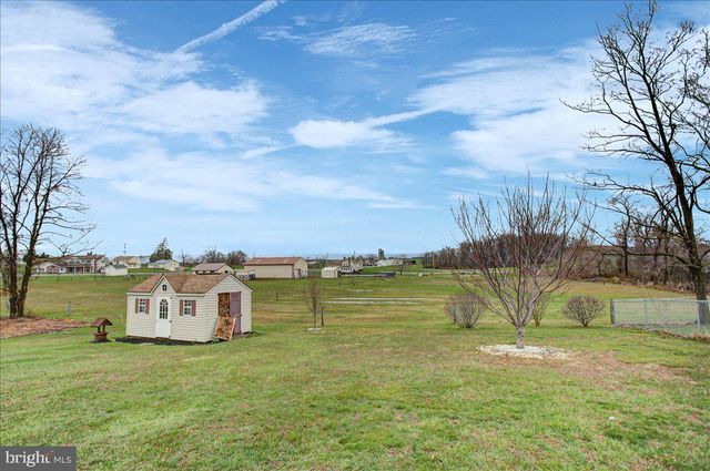 39 HIGHLAND AVENUE, Shippensburg, PA 17257