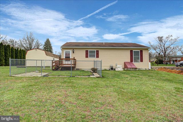 39 HIGHLAND AVENUE, Shippensburg, PA 17257