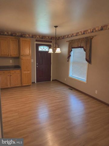 39 HIGHLAND AVENUE, Shippensburg, PA 17257