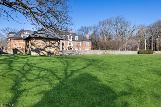 141 Mountaintop Rd, Bernardsville Boro, NJ 07924