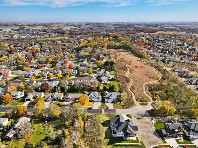 1603 Regency Ridge, Waunakee, WI 53597
