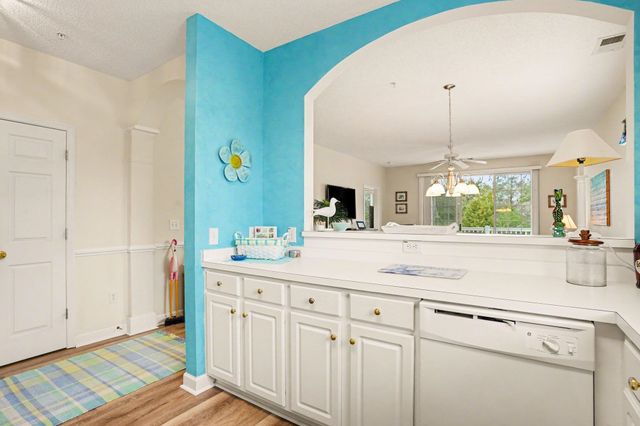 5801 Oyster Catcher Dr Unit 1424, North Myrtle Beach, SC 29582