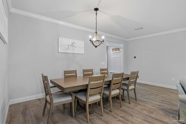 1786 Joybrook Rd, Navarre, FL 32566