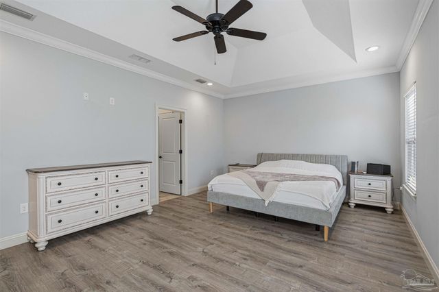 1786 Joybrook Rd, Navarre, FL 32566