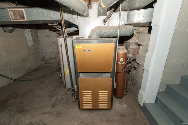 55301 Fairview Avenue, South Bend, IN 46628