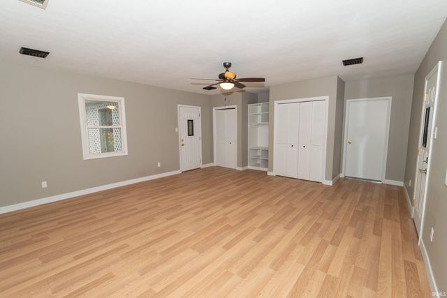 55301 Fairview Avenue, South Bend, IN 46628